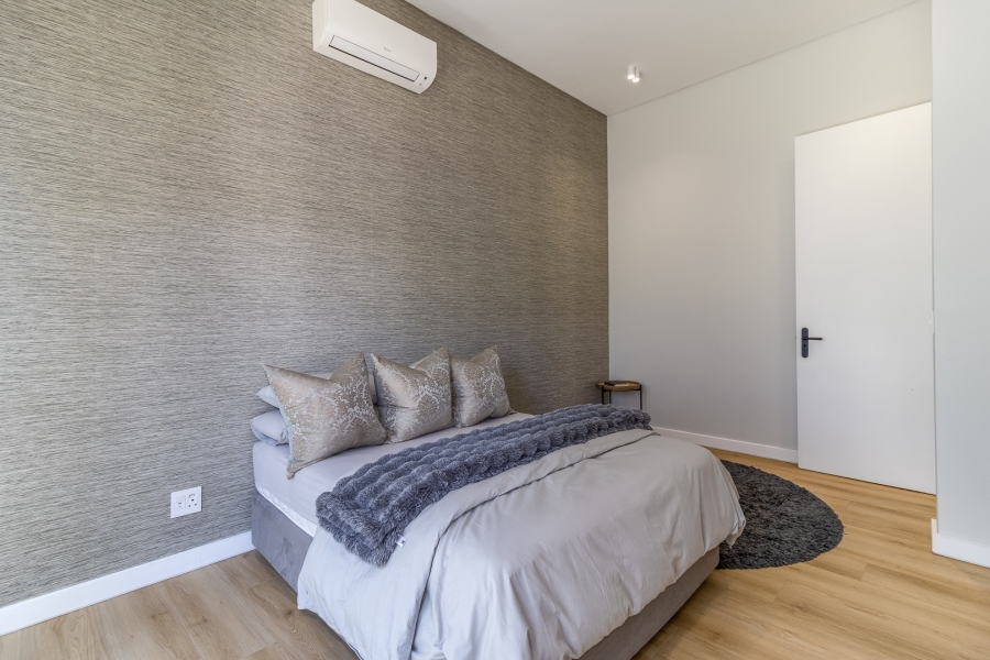 4 Bedroom Property for Sale in Pearl Valley at Val de Vie Western Cape